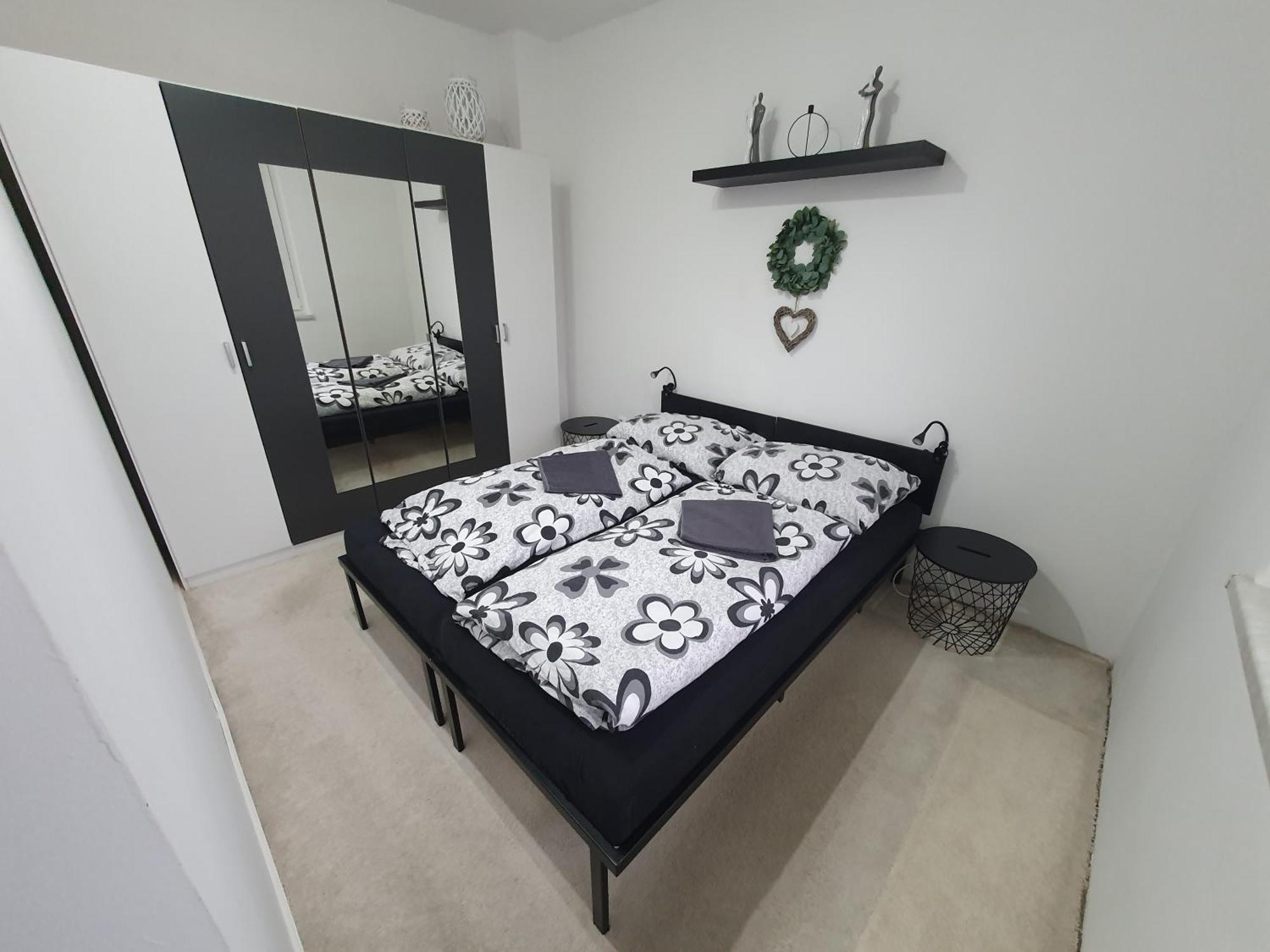 Skorkovskeho Business Apartment Бърно Екстериор снимка